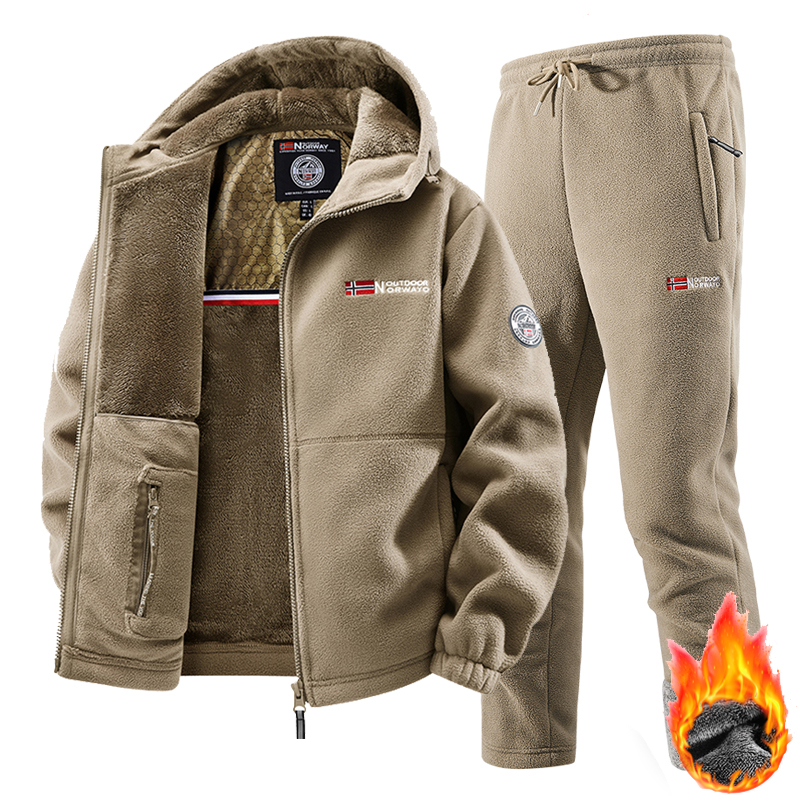 ชุดกีฬาฤดูหนาวใหม่สำหรับผู้ชาย - Winter Clothing Pk บทวิจารณ์และราคา