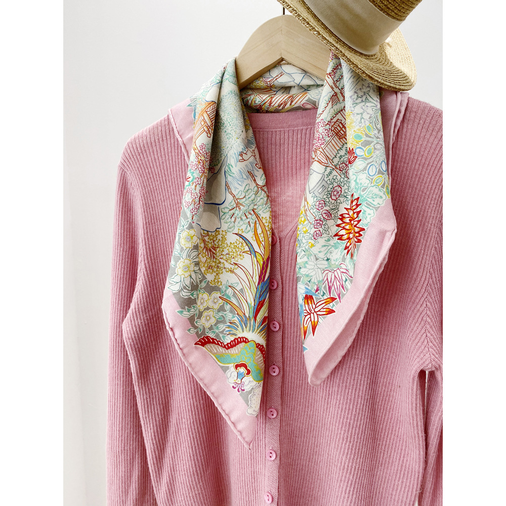 ผ้าพันคอสองด้านสำหรับผู้หญิง ผ - Winter Clothing Hong Kong บทวิจารณ์และราคา